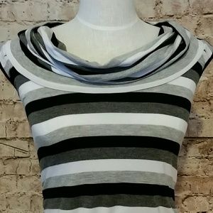 EUC Vivienne Tam cowl neck top